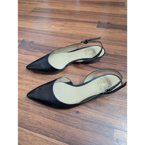 Naturalizer Black Leather Slingback Pointed Toe Low Heel Pumps- Size 7.5 - Picture 6 of 9